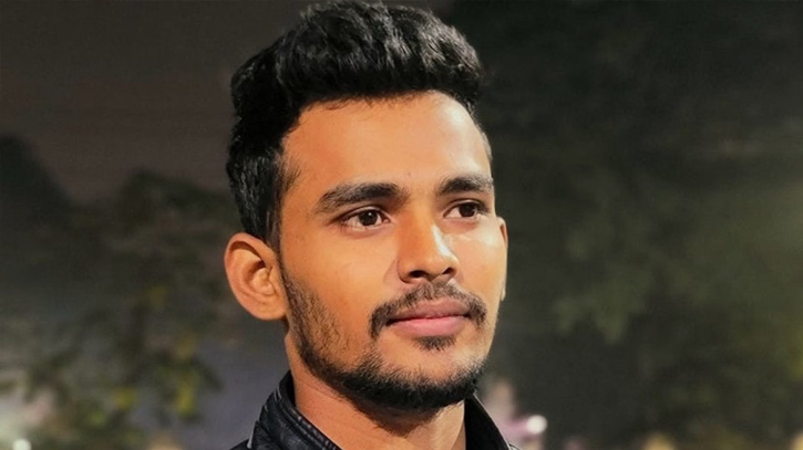 নিশ্চিতভাবেই নির্বাচন করব, পদত্যাগ আলোচনা সাপেক্ষ: আসিফ মাহমুদ