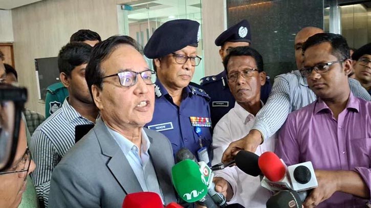 লটারির মাধ্যমে ডিসি নিয়োগ হচ্ছে না:  জনপ্রশাসন সচিব    