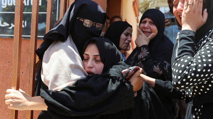 ইসরায়েলি হামলায় গাজায় আরও ১১০ ফিলিস্তিনির মৃত্যু