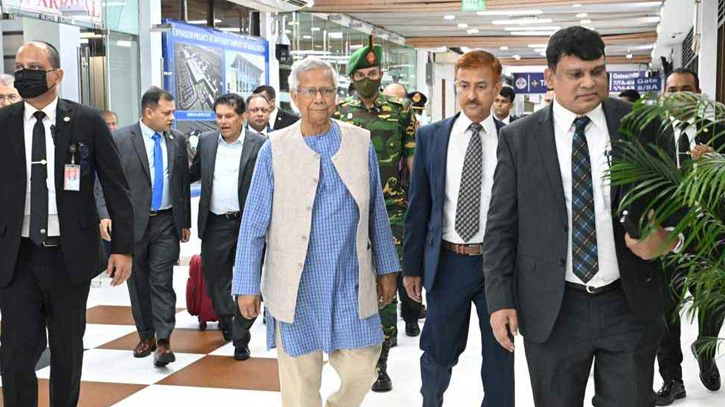 নিউইয়র্ক থেকে ঢাকার পথে প্রধান উপদেষ্টা