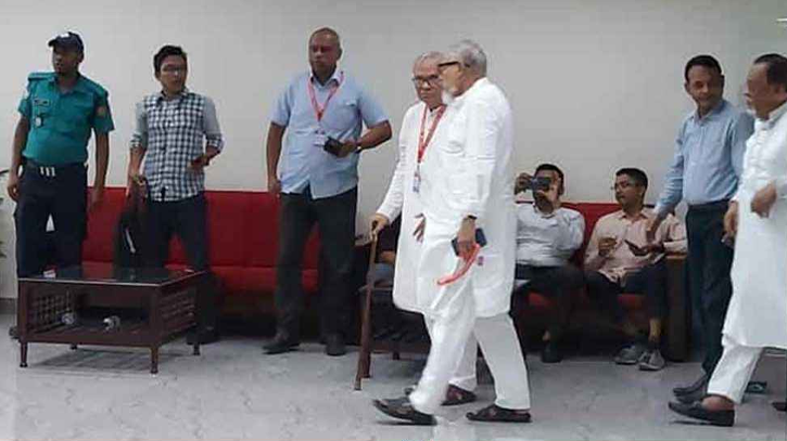 সিইসির সঙ্গে বৈঠক করেছে বিএনপির প্রতিনিধি দল