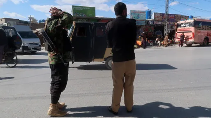 পাকিস্তানে বাস থামিয়ে অপহরণ, গুলিতে ৯ যাত্রী নিহত