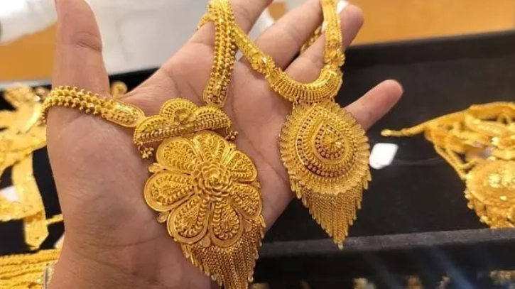 আবারও বাড়লো সোনার দাম, প্রতি ভরি ৫ হাজার ৪৮২ টাকা