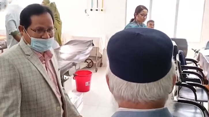 নিঃশর্ত ক্ষমা চাইলেন স্বাস্থ্যের ডিজির সঙ্গে তর্কে জড়ানো সেই চিকিৎসক