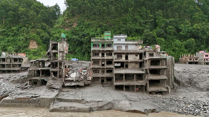 Nepal flood toll passes 600 as search widens