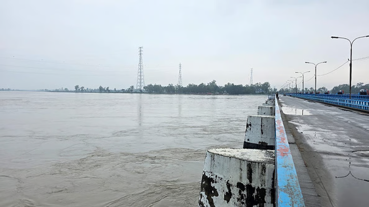 Teesta River surpasses danger level as all barrage gates opened