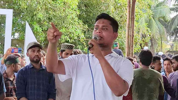 আগে জুলাই সনদ, পরে নির্বাচন: হাসনাত আগে জুলাই সনদ, পরে নির্বাচন: হাসনাত