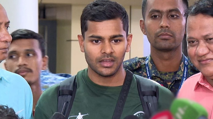 সমিত সোম এখন ঢাকায়