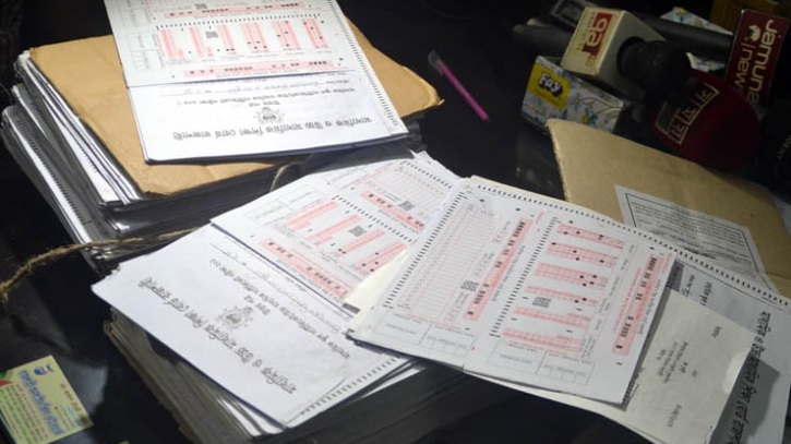 এসএসসি খাতা: মূল্যায়নে অবহেলা: কালো তালিকাভুক্ত ৭১ শিক্ষক