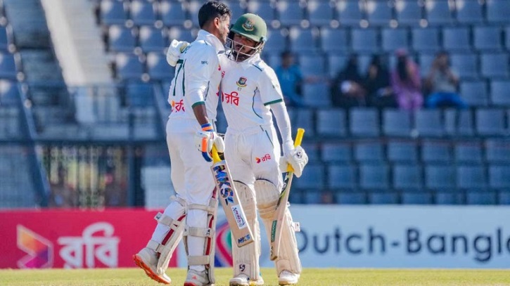 জয়-মুমিনুলের জুটি, সাদমানের ফিফটিতে লিডে বাংলাদেশ