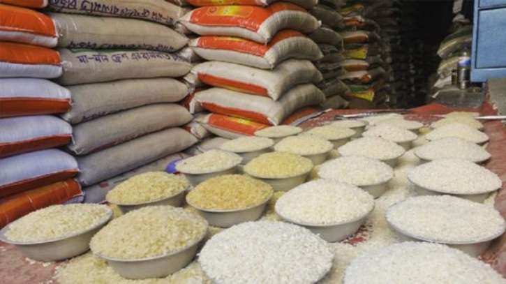 ভারতীয় চালের আমদানি বাড়ায় কমেছে দাম