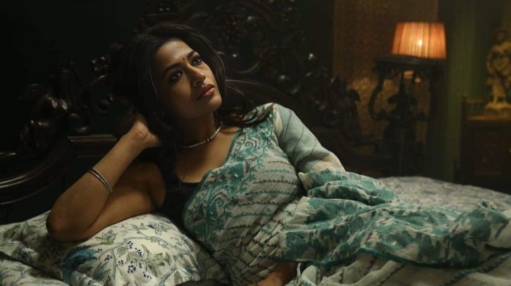জুজুর ভয়ে যেখানে সবাই চুপ, সেখানে স্পষ্ট বাঁধন জুজুর ভয়ে যেখানে সবাই চুপ, সেখানে স্পষ্ট বাঁধন