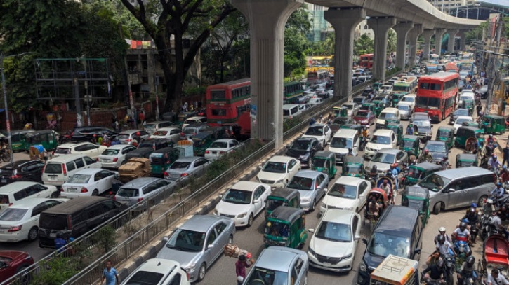জনদুর্ভোগ ও যানজট এড়াতে জেনে নিন আজ রাজধানীর কোথায় কোন কর্মসূচি