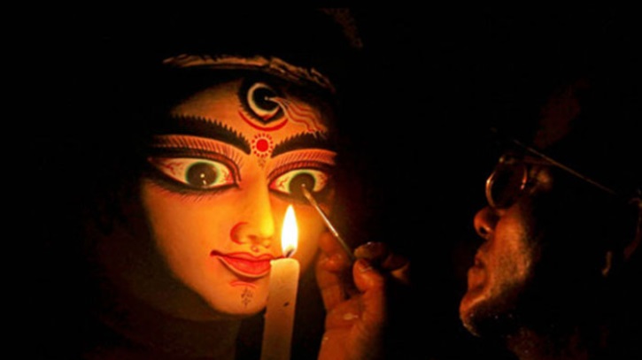 শুভ মহালয়া: শুরু হলো দুর্গাপূজার ক্ষণগণনা শুভ মহালয়া: শুরু হলো দুর্গাপূজার ক্ষণগণনা