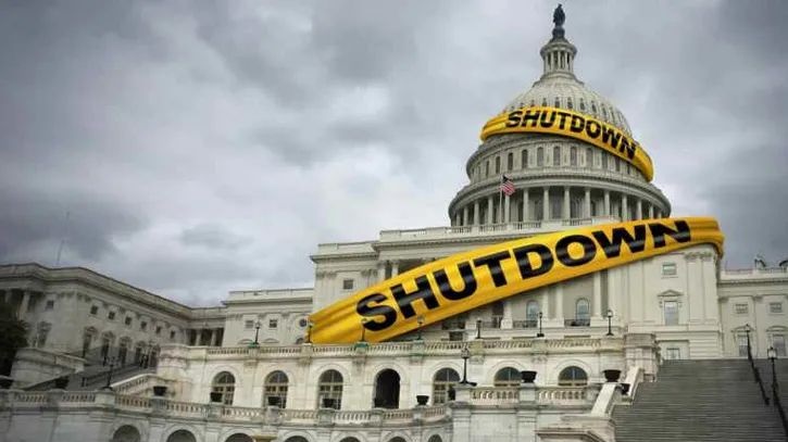 যুক্তরাষ্ট্রে অনির্দিষ্টকালের জন্য শাটডাউন