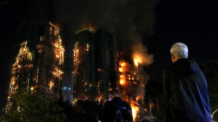 হংকংয়ের আবাসিক কমপ্লেক্সে আগুনে নিহত বেড়ে ৪৪