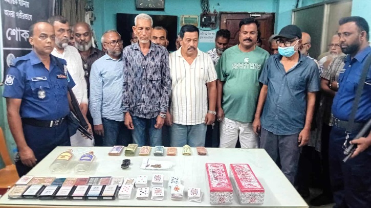 টাঙ্গাইলে জুয়ার আসরে বিএনপি নেতা আজগর আলীসহ গ্রেফতার ৩৫ টাঙ্গাইলে জুয়ার আসরে বিএনপি নেতা আজগর আলীসহ গ্রেফতার ৩৫