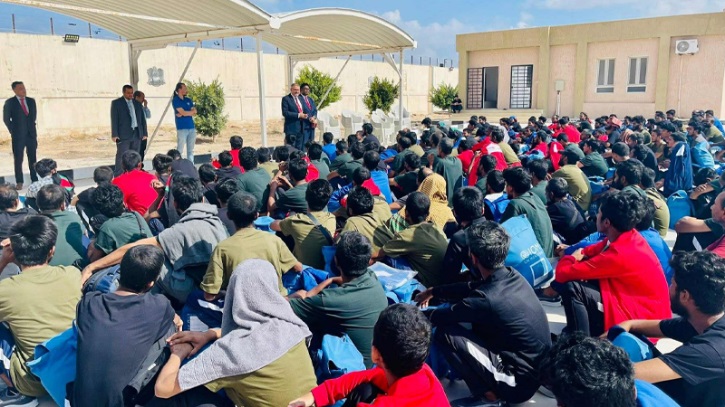 লিবিয়া থেকে প্রত্যাবাসিত ১৭৫ বাংলাদেশি