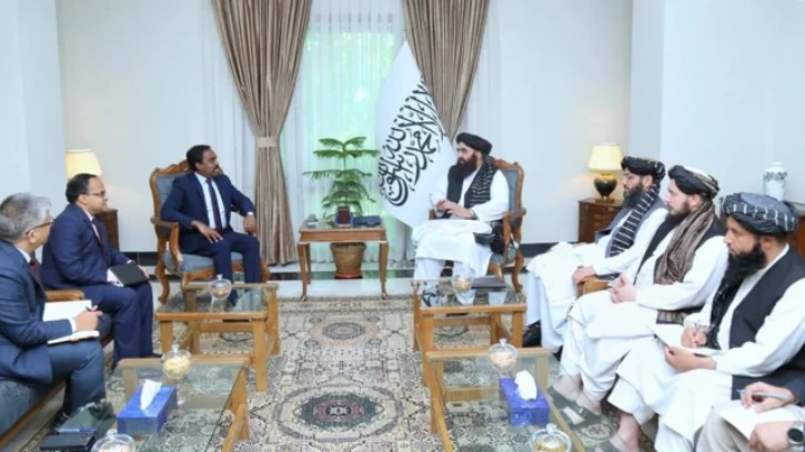 পাকিস্তানকে কোণঠাসা করতে আফগানিস্তানকে পাশে চায় ভারত 