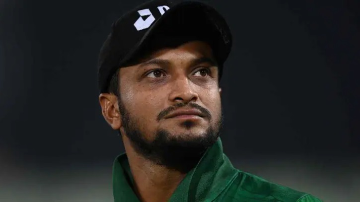 কোনো ফরম্যাট থেকেই আনুষ্ঠানিকভাবে অবসর নেননি সাকিব