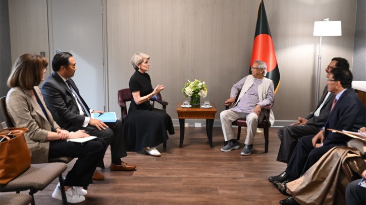 রোহিঙ্গাদের নিজ দেশে ফেরানোই একমাত্র সমাধান: ড. ইউনূস