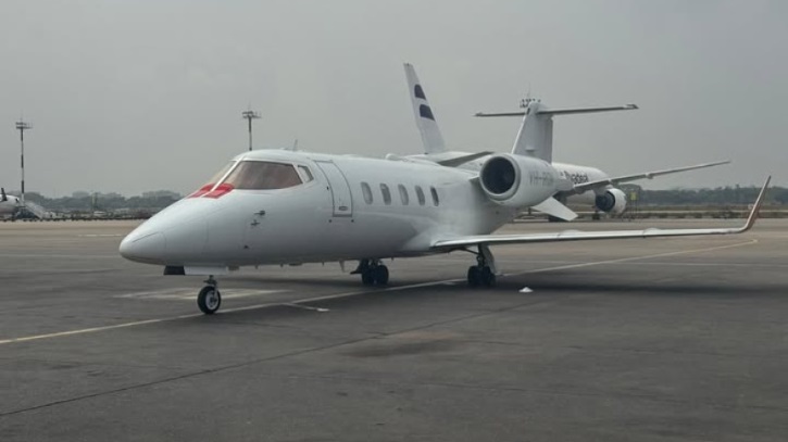 উন্নত চিকিৎসার জন্য এয়ার অ্যাম্বুলেন্সে সিঙ্গাপুরের পথে মির্জা আব্বাস উন্নত চিকিৎসার জন্য এয়ার অ্যাম্বুলেন্সে সিঙ্গাপুরের পথে মির্জা আব্বাস