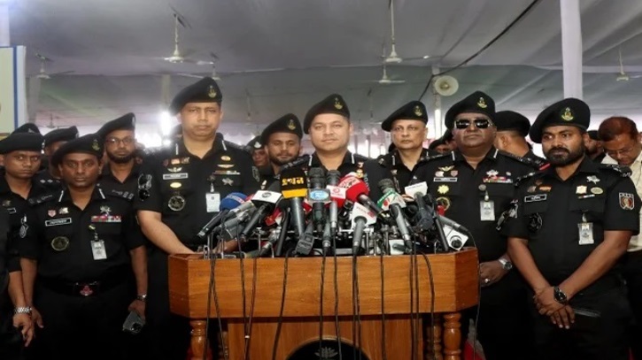 উদ্ভূত পরিস্থিতি মোকাবেলায় সর্বোচ্চ সতর্ক র্যাব: মুখপাত্র উদ্ভূত পরিস্থিতি মোকাবেলায় সর্বোচ্চ সতর্ক র্যাব: মুখপাত্র