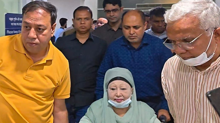 খালেদা জিয়া হাসপাতালে ভর্তি