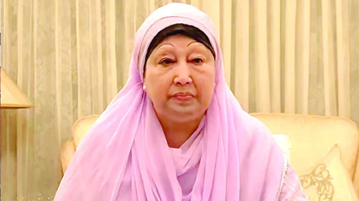 ‘খালেদা জিয়াকে বিদেশে নিতে এয়ার অ্যাম্বুলেন্স প্রস্তুত’