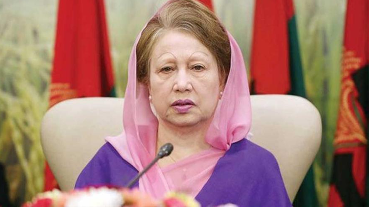 ‘খালেদা জিয়ার অবস্থা অপরিবর্তিত, বিদেশ যাওয়ার সিদ্ধান্ত হয়নি’