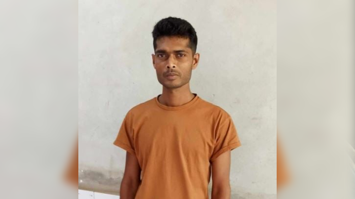 সখীপুরে ছেলের চোখের সামনে মাকে হত্যা করে পালিয়েছে বাবা সখীপুরে ছেলের চোখের সামনে মাকে হত্যা করে পালিয়েছে বাবা