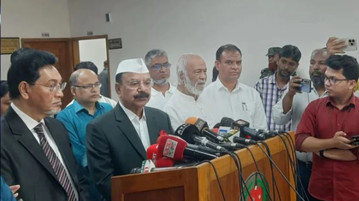 ৭০ অনুচ্ছেদ সংশোধন নিয়ে প্রশ্ন তোলা অবান্তর: গয়েশ্বর