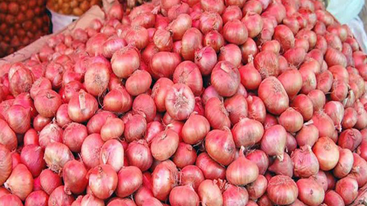 ভারত থেকে দেড় হাজার টন পেঁয়াজ আমদানির অনুমতি
