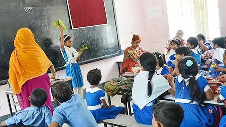 প্রাথমিকের ছুটি বাতিল করে বার্ষিক পরীক্ষা নেওয়ার নির্দেশ