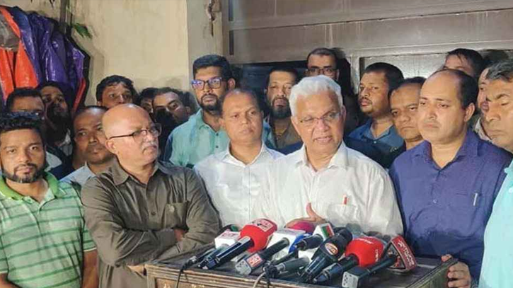 খালেদা জিয়ার শারীরিক অবস্থা স্থিতিশীল: ডা. জাহিদ