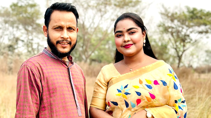 রবিউল ইসলাম রবি’র কথায় মায়াবী গান, গাইলেন শারমীন আক্তার রবিউল ইসলাম রবি’র কথায় মায়াবী গান, গাইলেন শারমীন আক্তার