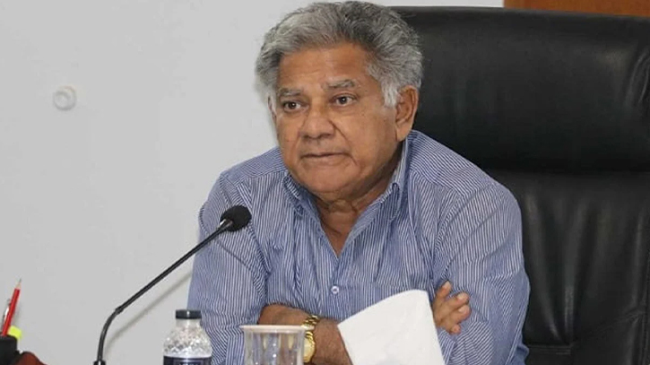 বন্দর থেকে নির্ধারিত সময়ে পণ্য না নিলে তিনগুণ জরিমানা: উপদেষ্টা সাখাওয়াত