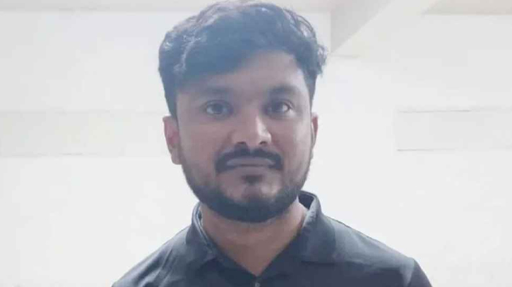 শেখ হাসিনার গাড়িচালকের ছেলে রুবেল গ্রেফতার শেখ হাসিনার গাড়িচালকের ছেলে রুবেল গ্রেফতার