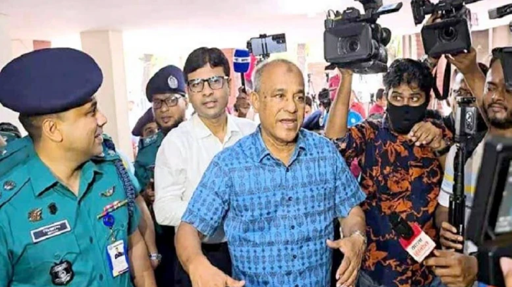 ৫ আগস্ট ঘিরে কোনো শঙ্কা নেই: স্বরাষ্ট্র উপদেষ্টা ৫ আগস্ট ঘিরে কোনো শঙ্কা নেই: স্বরাষ্ট্র উপদেষ্টা
