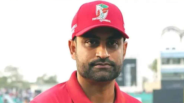 ধূমপান করতে চাচ্ছেন তামিম ইকবাল, চিকিৎসকের ‘না’