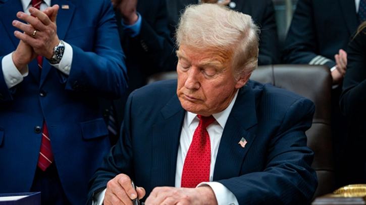 যুক্তরাষ্ট্রে ২০০টির বেশি খাদ্যপণ্যে শুল্ক কমালেন ট্রাম্প