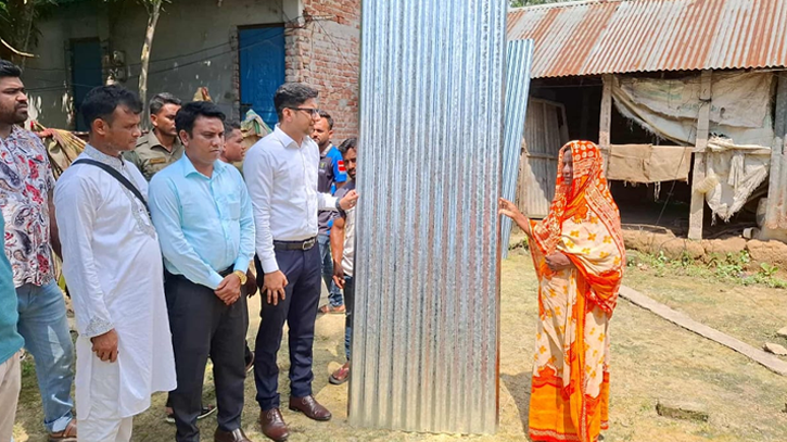 নিউজবাংলাদেশে সংবাদ প্রকাশের পর সেই আসমানীর পাশে ইউএনও