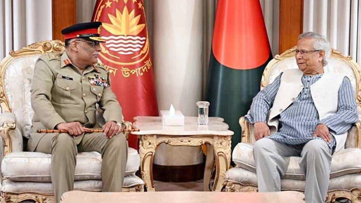 প্রধান উপদেষ্টার সঙ্গে পাকিস্তানের যৌথ বাহিনীর চেয়ারম্যানের সাক্ষাৎ প্রধান উপদেষ্টার সঙ্গে পাকিস্তানের যৌথ বাহিনীর চেয়ারম্যানের সাক্ষাৎ