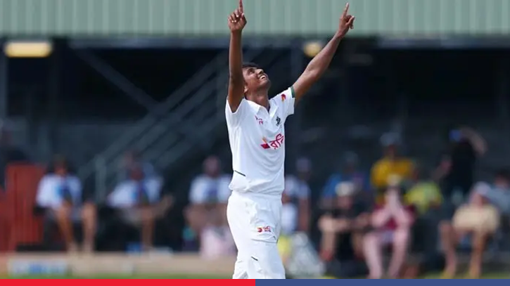 টেস্টে বাংলাদেশের প্রথম পেসার হিসেবে হাসান মাহমুদের ঐতিহাসিক হ্যাটট্রিক টেস্টে বাংলাদেশের প্রথম পেসার হিসেবে হাসান মাহমুদের ঐতিহাসিক হ্যাটট্রিক