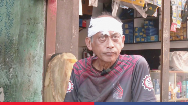 বাড়ির সামনে হামলার শিকার অভিনেতা সমু চৌধুরী, মাথায় ৪ সেলাই বাড়ির সামনে হামলার শিকার অভিনেতা সমু চৌধুরী, মাথায় ৪ সেলাই