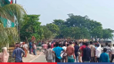 অটোরিকশায় বল পড়াকে কেন্দ্র করে ৫ গ্রামের সংঘর্ষ, আহত ২৫