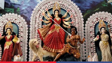দুর্গা প্রতিমা তৈরিতে পতিতালয়ের মাটি কেন ব্যবহার করা হয়?