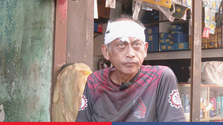 Actor Samu Chowdhury assaulted outside Jashore home