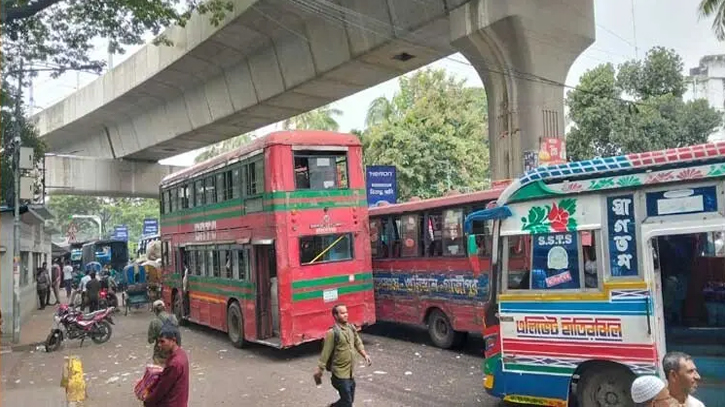 Battery rickshaw drivers lift blockade near Press Club